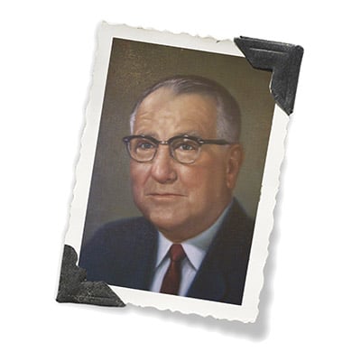 1932